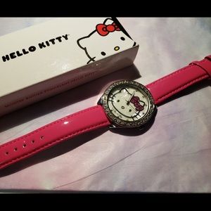 NEW in Box Hello Kitty Avon “Sparkling Case Watch”